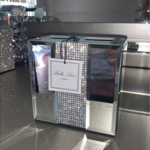 Bella Luxx Tooth Brush Holder